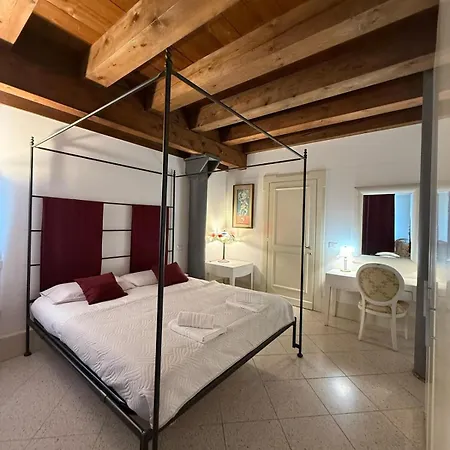 דירה Molino Stucky Chimera - Canal View